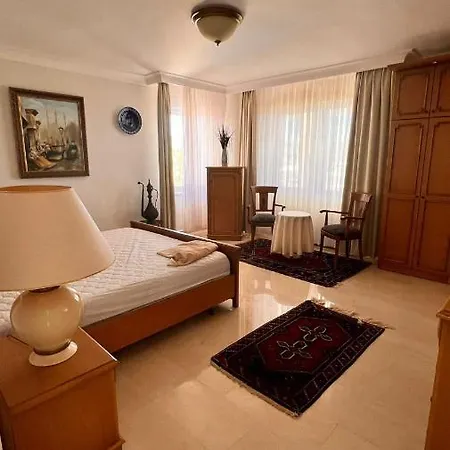 Вілла Goldcity Luxury 3+1 With Pool Free Aquapark