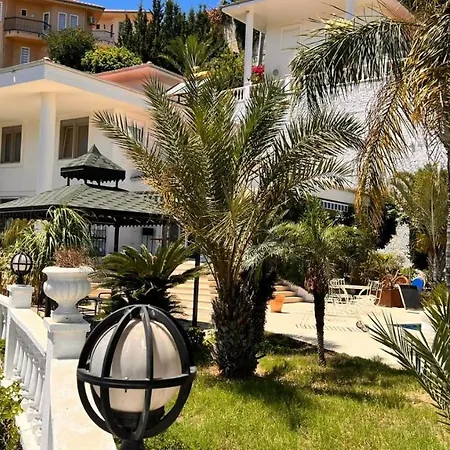 Goldcity Luxury 3+1 With Pool Free Aquapark Вілла